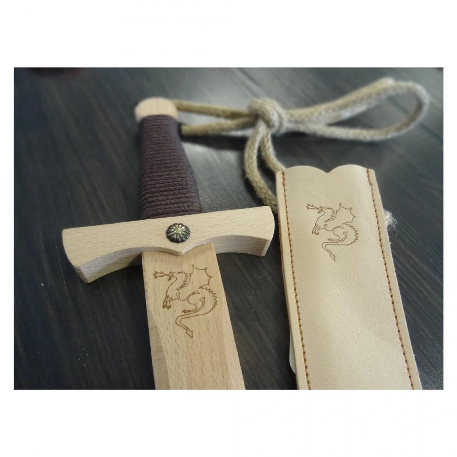 Dague Dragon Et Son Fourreau En Cuir Véritable 4 Dague Dragon Et Son Fourreau En Cuir Véritable – Image 4