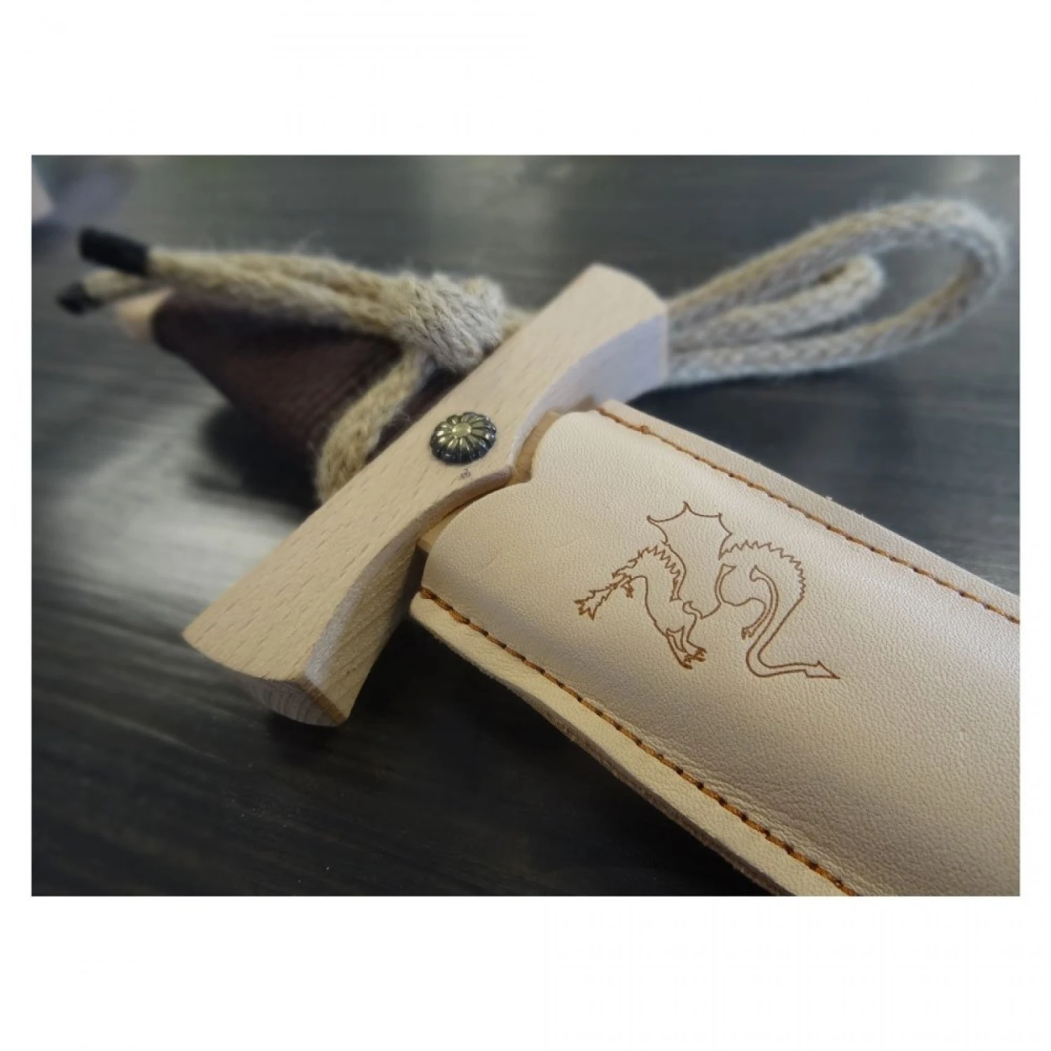 Dague Dragon Et Son Fourreau En Cuir Véritable 2 Dague Dragon Et Son Fourreau En Cuir Véritable – Image 2